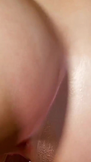 3D BBW Mature MILF Cheating with BBC in the Bathroom