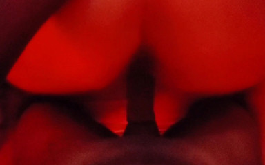 Wet pussy making that bbc do work!