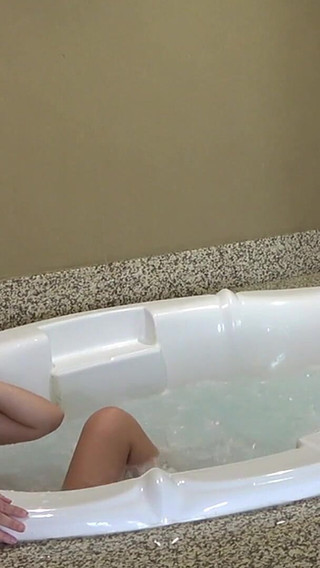 I Swallowed BBC Jizz in a Jacuzzi Starring Kesha Looking