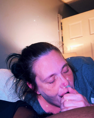 I’m Trying to Sleep with This Cock in My Mouth (gumjob)