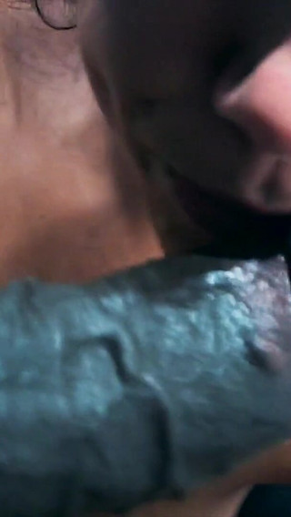 Thrilly's Big Black Couch Selena Love